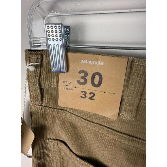 *NWT* Patagonia Organic Cotton Corduroy Jeans Men's 30x32 Pants Khaki. - Picture 3 of 4